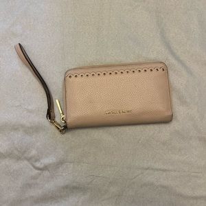 Michael Kors Wristlet Wallet